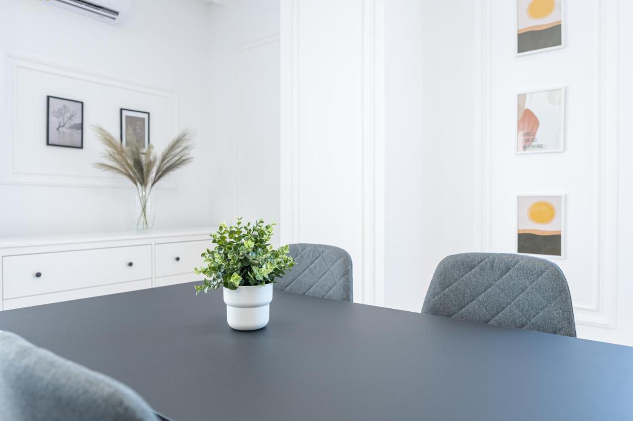 Brioni Flat Διαμέρισμα Oradea Εξωτερικό φωτογραφία
